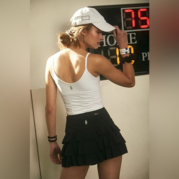 FREE PEOPLE ~ Good Karma Ruched Crop Tank Size M/L - Picture 2 of 11